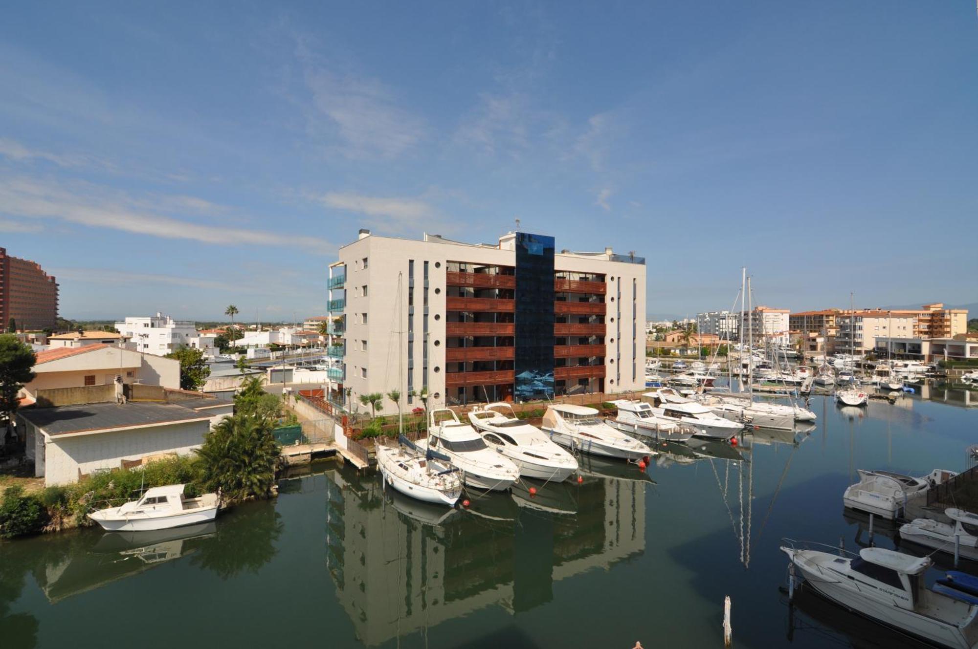 Rnet-Port Margarita 3D Apartment Roses Luaran gambar